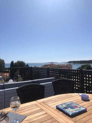 Penthouse Exceptional Sea View Apartment Medulin Bagian luar foto